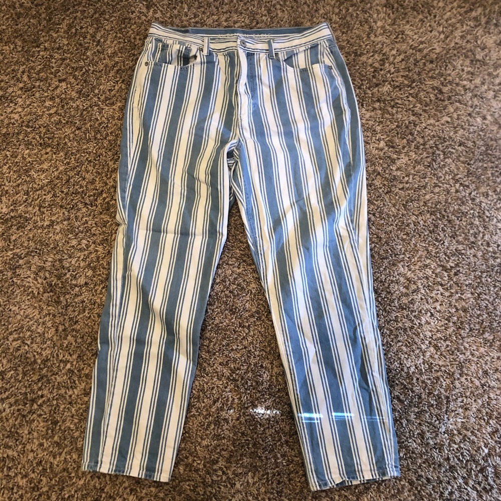 American Eagle denim